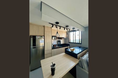 Cozinha de apartamento para alugar com 1 quarto, 43m² em Vila Santa Luzia, São Bernardo do Campo