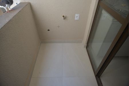 Apartamento para alugar com 56m², 2 quartos e 1 vagaÁrea de Serviço