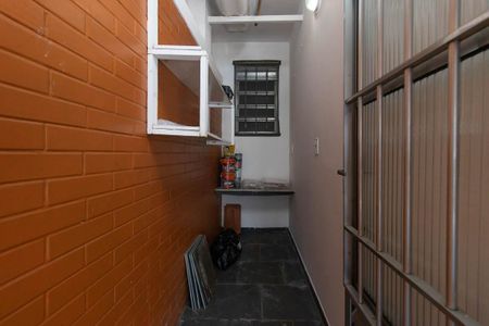 Casa para alugar com 270m², 4 quartos e 3 vagas Casa para alugar com 270m², 4 quartos e 3 vagasDeposito