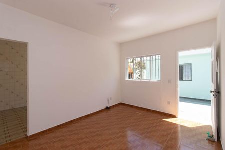 Casa para alugar com 270m², 4 quartos e 3 vagas Casa para alugar com 270m², 4 quartos e 3 vagasEdícula Sala