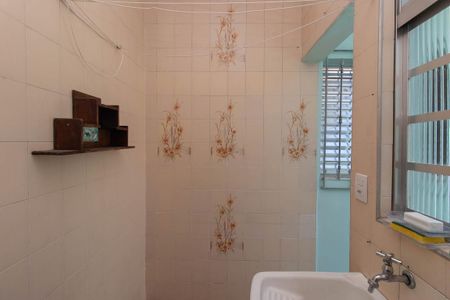 Casa para alugar com 270m², 4 quartos e 3 vagas Casa para alugar com 270m², 4 quartos e 3 vagasÁrea de Serviço 2