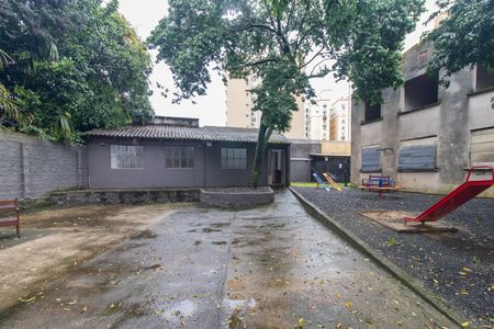 Apartamento à venda com 33m², 1 quarto e sem vagaÁrea comum