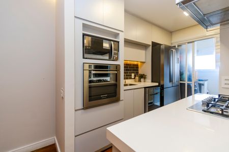 Apartamento à venda com 73m², 2 quartos e 2 vagas Apartamento à venda com 73m², 2 quartos e 2 vagasCozinha