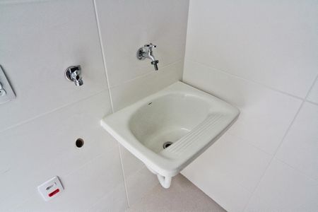 Apartamento à venda com 38m², 2 quartos e sem vaga Apartamento à venda com 38m², 2 quartos e sem vagaÁrea de Serviço