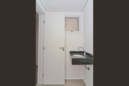 Apartamento à venda com 38m², 2 quartos e sem vaga Apartamento à venda com 38m², 2 quartos e sem vagaBanheiro