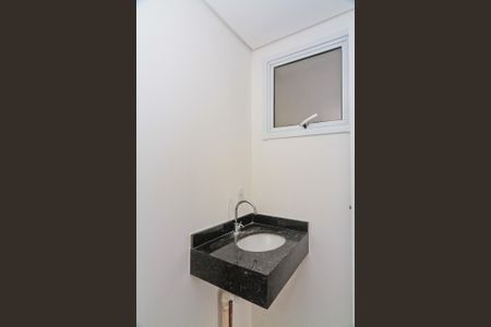 Apartamento à venda com 38m², 2 quartos e sem vaga Apartamento à venda com 38m², 2 quartos e sem vagaBanheiro