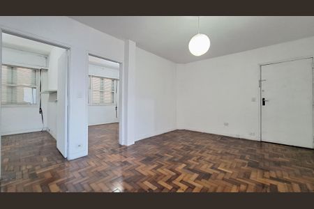Apartamento à venda com 100m², 2 quartos e sem vagaSala
