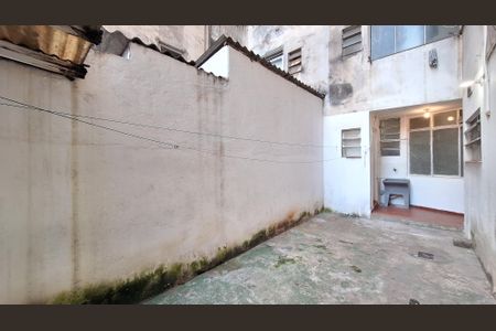 Apartamento à venda com 100m², 2 quartos e sem vagaÁrea de Serviço