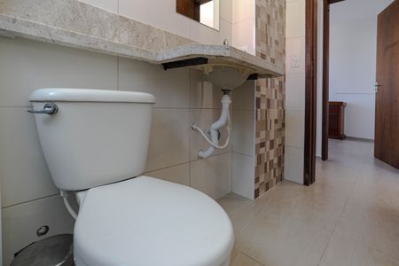 Apartamento para alugar com 60m², 2 quartos e 1 vaga Apartamento para alugar com 60m², 2 quartos e 1 vagaBanheiro