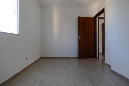 Apartamento para alugar com 60m², 2 quartos e 1 vaga Apartamento para alugar com 60m², 2 quartos e 1 vagaQuarto 2