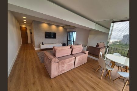 Apartamento à venda com 90m², 2 quartos e sem vagaSala