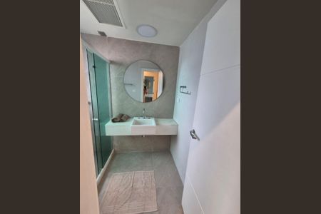 Apartamento à venda com 90m², 2 quartos e sem vagaBanheiro