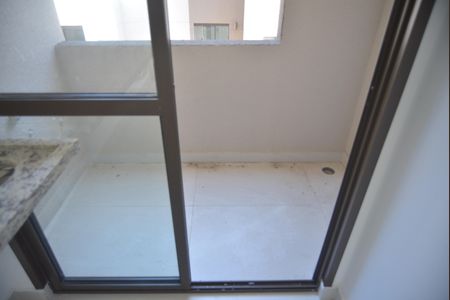 Apartamento para alugar com 56m², 2 quartos e 1 vagaÁrea de Serviço