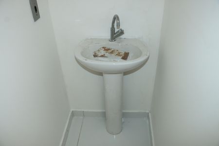 Casa de condomínio para alugar com 50m², 2 quartos e 1 vagaBanheiro social