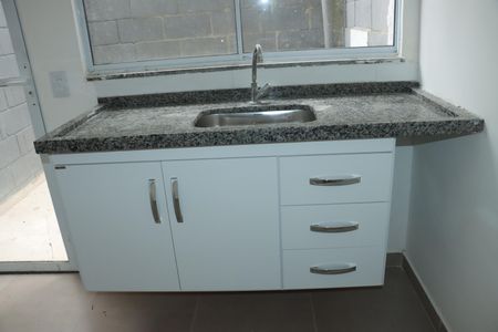 Cozinha de casa de condomínio para alugar com 2 quartos, 50m² em Bairro Jardim Nossa Senhora das Graças, Cotia