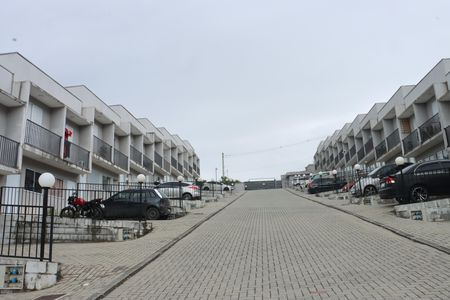 Casa de condomínio para alugar com 50m², 2 quartos e 1 vagaVista da rua