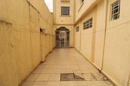 Casa à venda com 235m², 4 quartos e 5 vagasQuintal