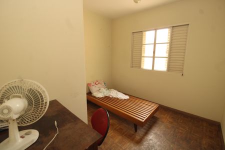 Casa à venda com 235m², 4 quartos e 5 vagasQuarto 5