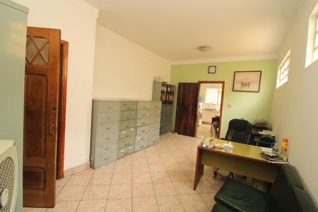 Sala 1 de casa à venda com 4 quartos, 235m² em Cambuci, São Paulo