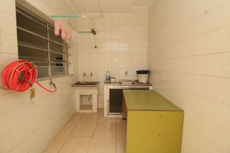 Casa à venda com 235m², 4 quartos e 5 vagasÁrea de Serviço
