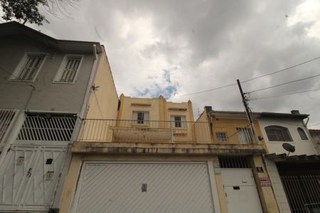 Casa à venda com 235m², 4 quartos e 5 vagasFachada