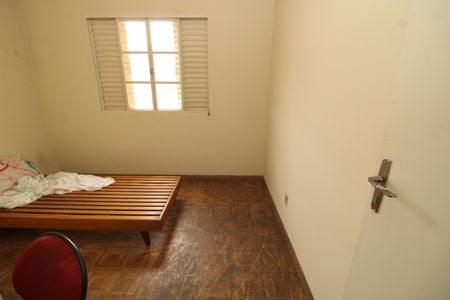 Casa à venda com 235m², 4 quartos e 5 vagasQuarto 5