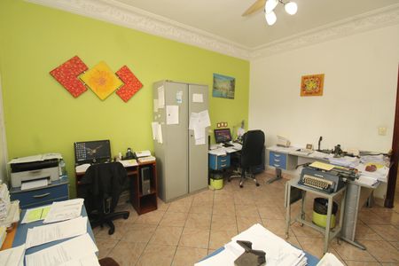 Casa à venda com 235m², 4 quartos e 5 vagasSala 2