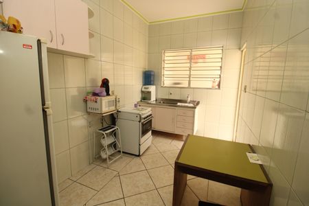 Casa à venda com 235m², 4 quartos e 5 vagasCozinha