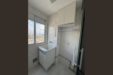 Área de Serviço de apartamento para alugar com 2 quartos, 49m² em Conceicao, Osasco