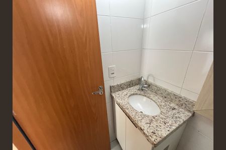 Apartamento à venda com 50m², 2 quartos e 1 vagaBanheiro Social