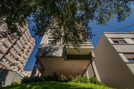 Apartamento à venda com 79m², 3 quartos e 2 vagas Apartamento à venda com 79m², 3 quartos e 2 vagasFachada