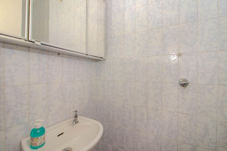 Apartamento à venda com 79m², 3 quartos e 2 vagas Apartamento à venda com 79m², 3 quartos e 2 vagasBanheiro Auxiliar