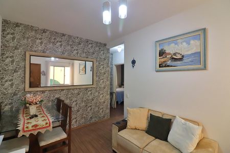 Apartamento à venda com 77m², 2 quartos e 1 vagaSala