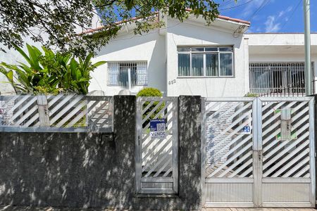 Casa à venda com 273m², 2 quartos e sem vagaFachada + plaquinha