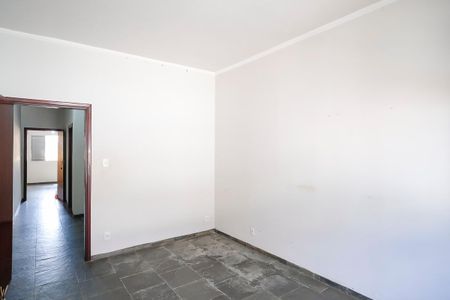 Casa à venda com 273m², 2 quartos e sem vagaQuarto 2