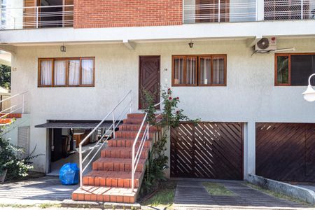 Casa de condomínio para alugar com 126m², 2 quartos e 3 vagasFachada