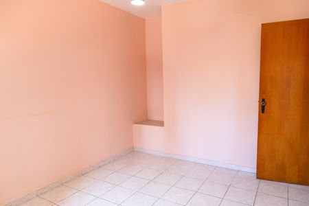 Casa de condomínio para alugar com 126m², 2 quartos e 3 vagasQuarto 2