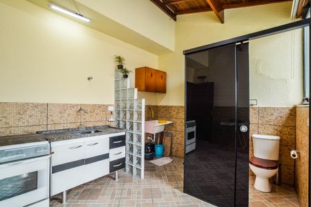 Apartamento à venda com 110m², 2 quartos e 1 vagaÁrea de Serviço