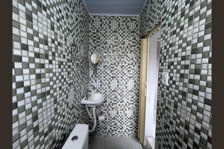 Apartamento para alugar com 70m², 2 quartos e sem vagaBanheiro 