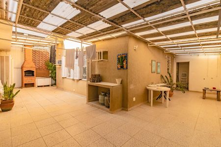 Casa à venda com 2 quartos, 305m² em Vila Nova Caledonia, São Paulo
