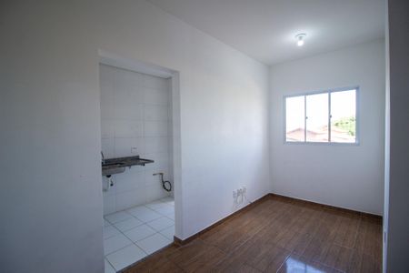 Apartamento para alugar com 42m², 2 quartos e 1 vaga Apartamento para alugar com 42m², 2 quartos e 1 vagaSala