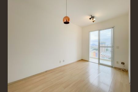 Sala de apartamento para alugar com 2 quartos, 52m² em Presidente Altino, Osasco