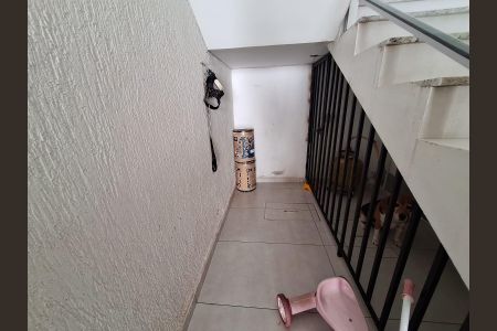 Casa à venda com 97m², 2 quartos e 2 vagasÁrea externa