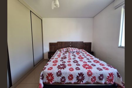 Casa à venda com 97m², 2 quartos e 2 vagasQuarto 1