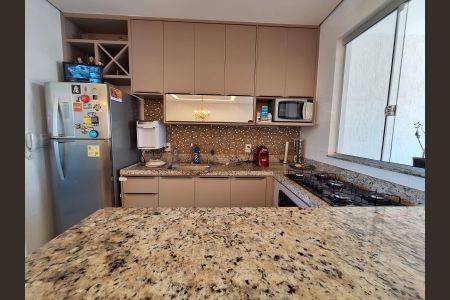 Casa à venda com 97m², 2 quartos e 2 vagasCozinha