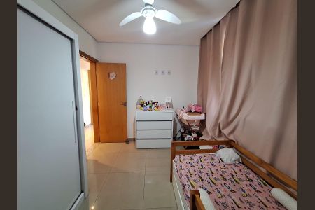 Casa à venda com 97m², 2 quartos e 2 vagasQuarto 2