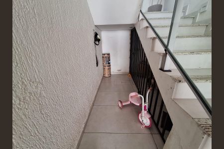 Casa à venda com 97m², 2 quartos e 2 vagasÁrea externa