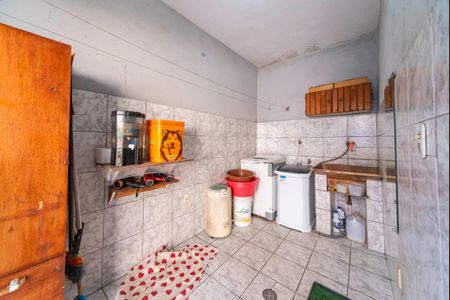 Casa à venda com 69m², 2 quartos e 1 vagaÁrea de Serviço