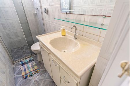 Casa à venda com 69m², 2 quartos e 1 vagaBanheiro