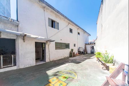 Casa à venda com 69m², 2 quartos e 1 vagaQuintal 